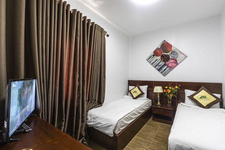 Room 37 of 37