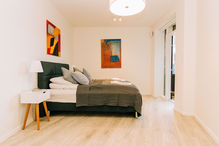 Room 8 of 54