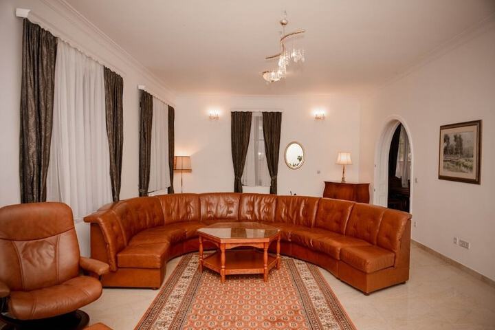Hotel Heritage