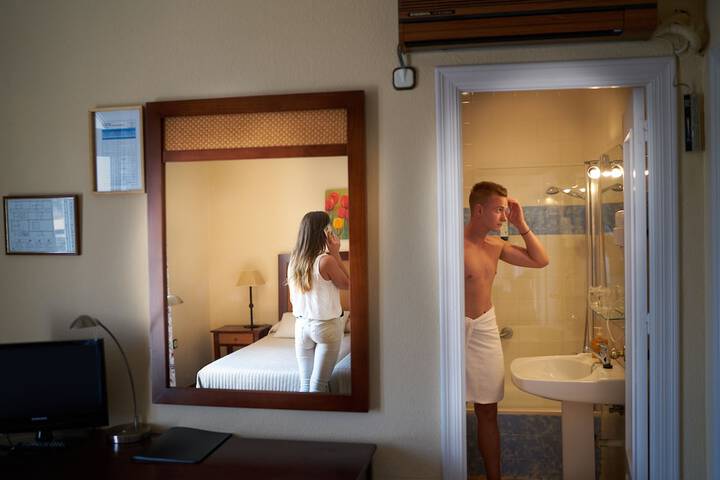Room 29 of 51