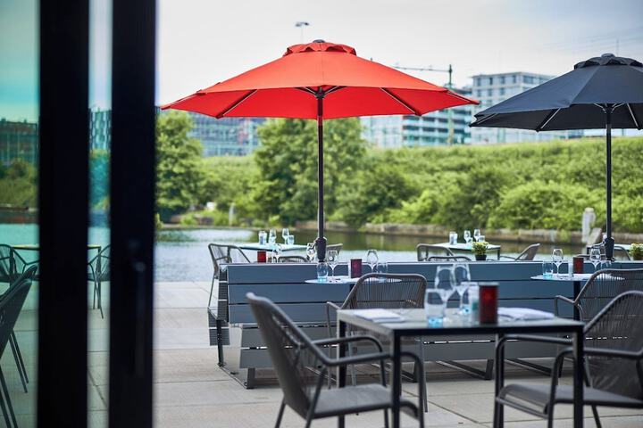 Terrace/Patio 21 of 50