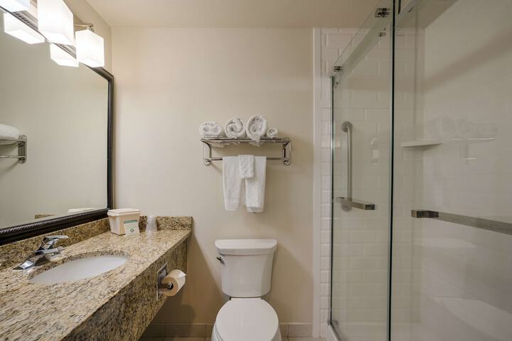 Clean Restrooms