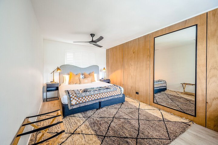Room 5 of 49