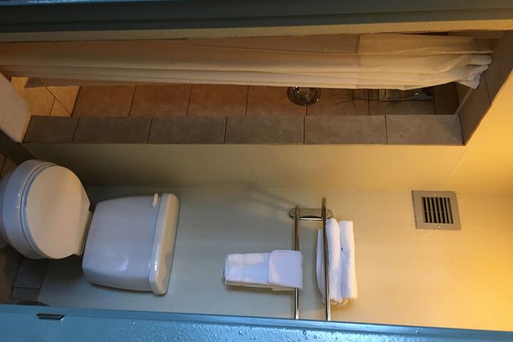 Room 39 of 57