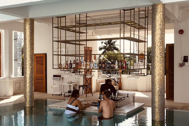 Pool 53 of 86