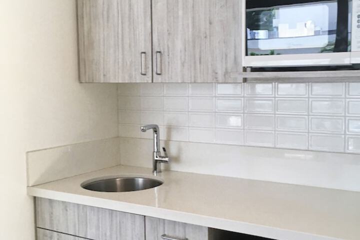 Private kitchenette