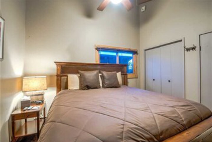 Room 26 of 30