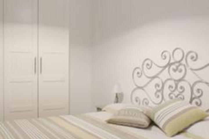 Room 14 of 27