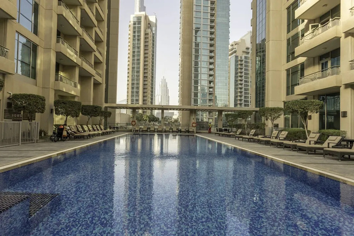 Pool 13 of 22