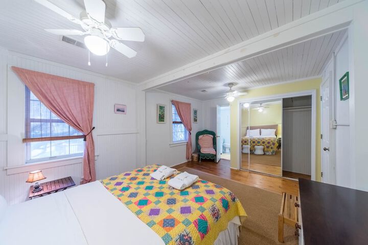 Room 5 of 26
