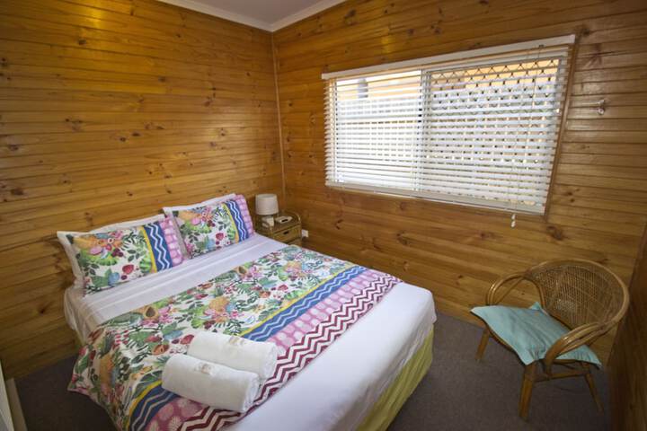 Room 4 of 48