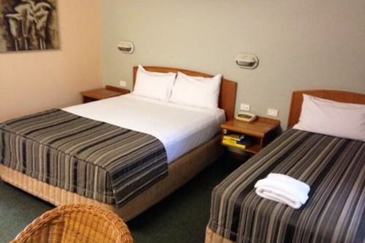 Room 7 of 29