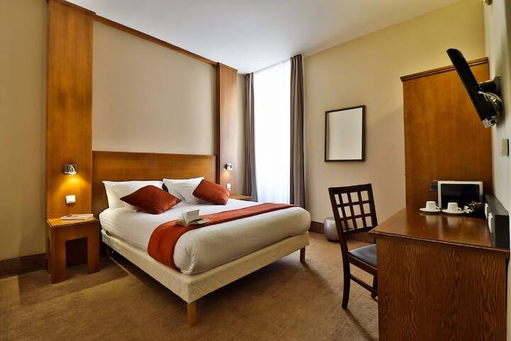 Room 4 of 21