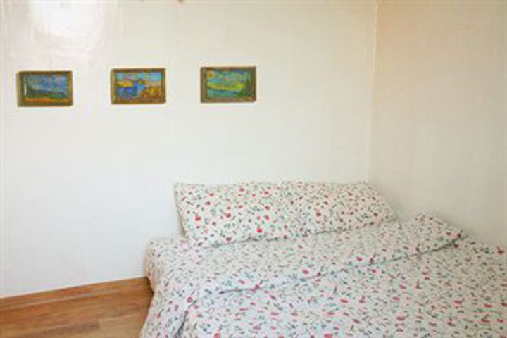 Room 53 of 93