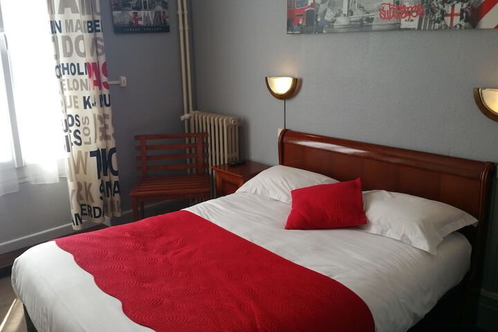 Room 11 of 55
