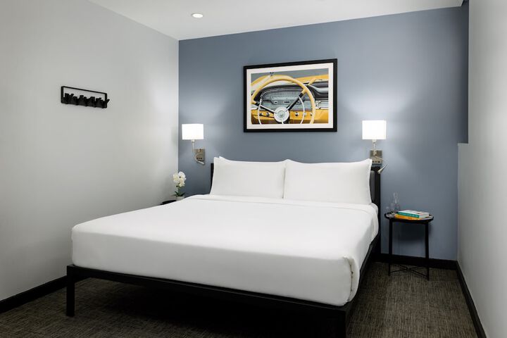 Standard Room, King or Two Doubles (5 of 20)