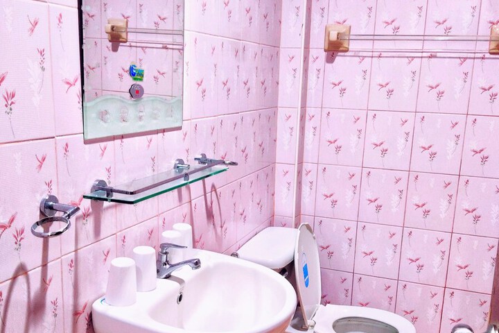 Room 14 of 39