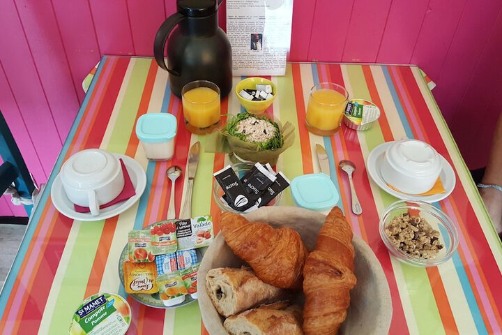 Breakfast/Coffee Service 59 of 71
