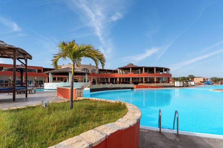 Pool Hotel