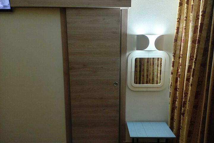 Room 40 of 109
