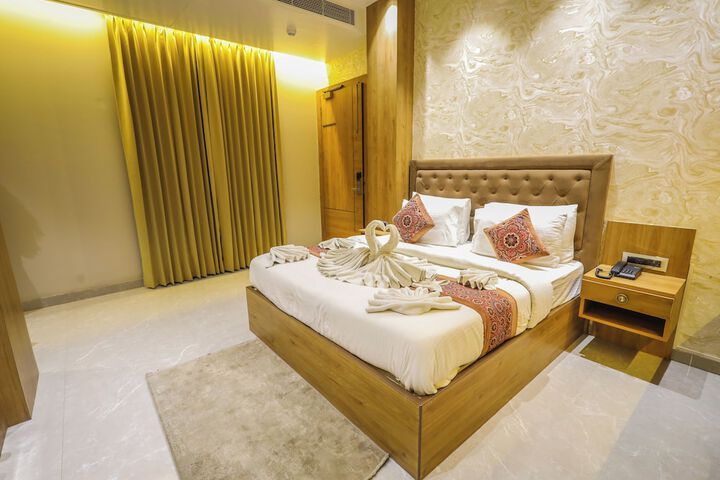 Room 21 of 40