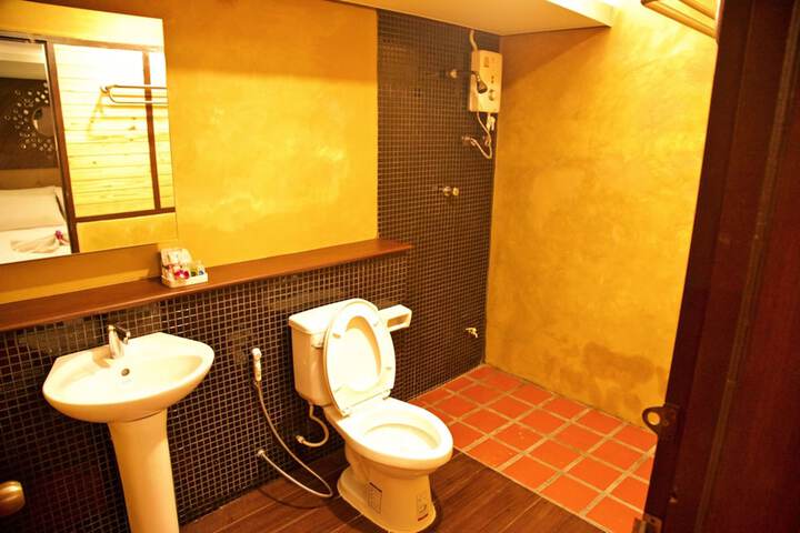 Room 46 of 61