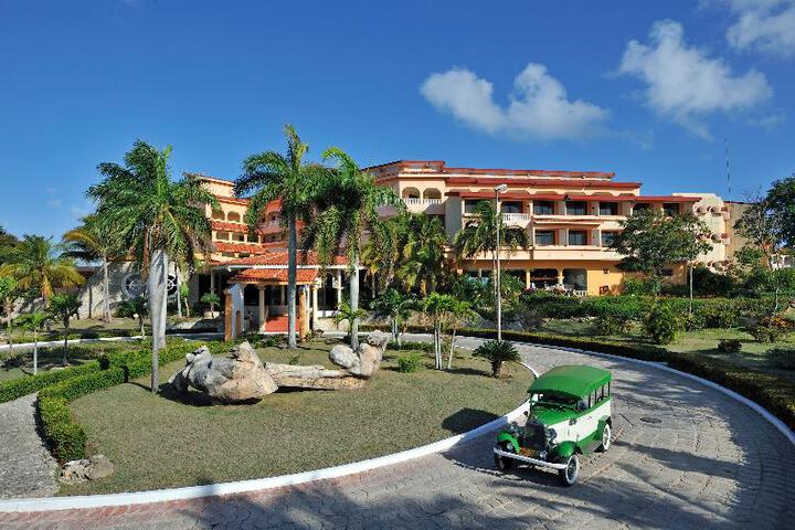 Hotel View 6 of 10
