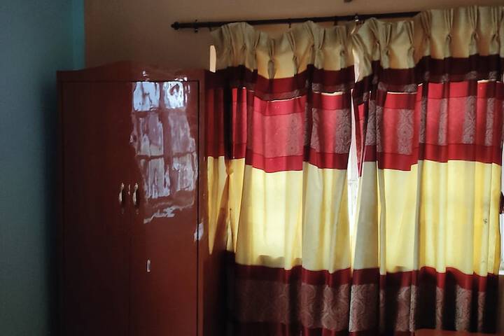 Room 3 of 25
