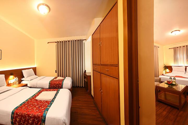 Room 4 of 55
