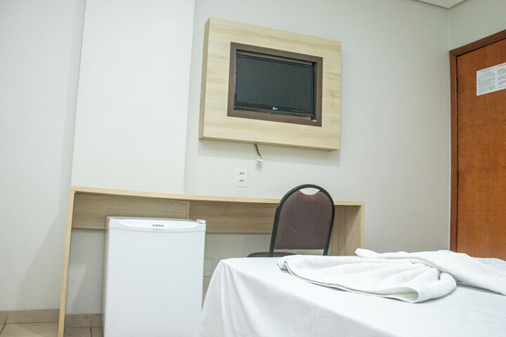 Room 10 of 70