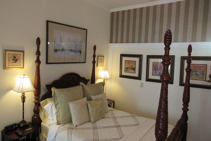 Room 29 of 106