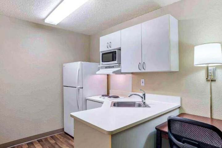 Private kitchenette