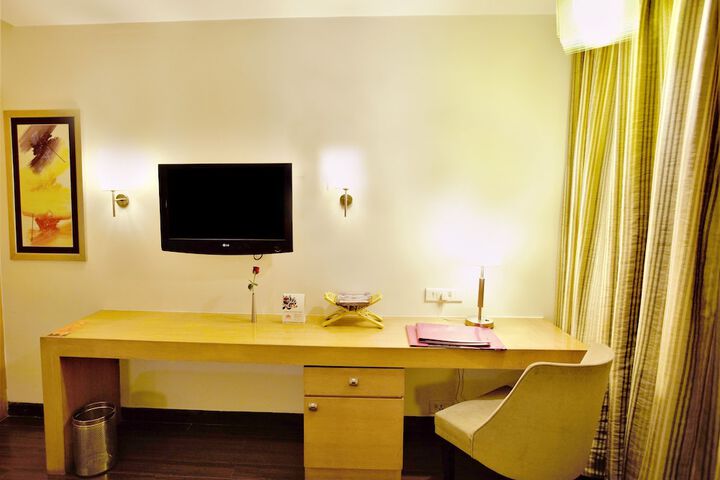 In-room business center