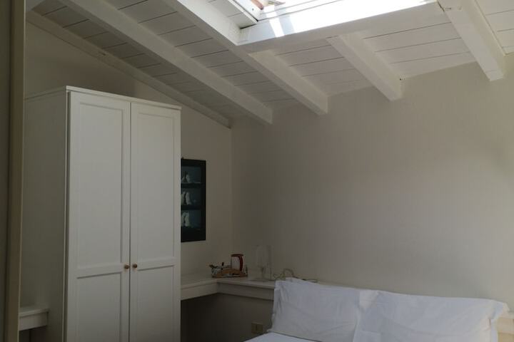 Room 11 of 56