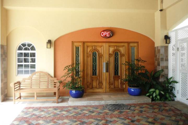 Hotel 68 of 79