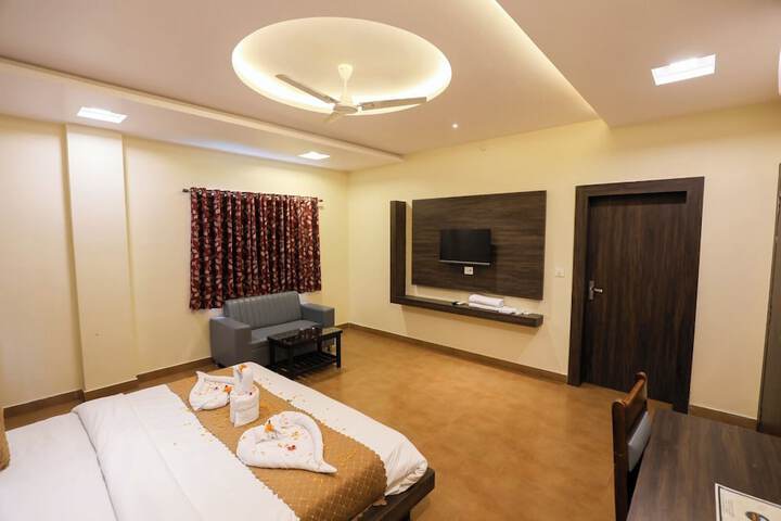 Room 5 of 64