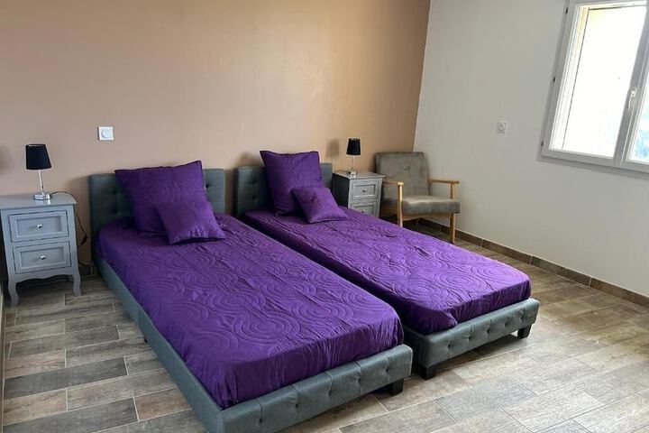Room 15 of 74