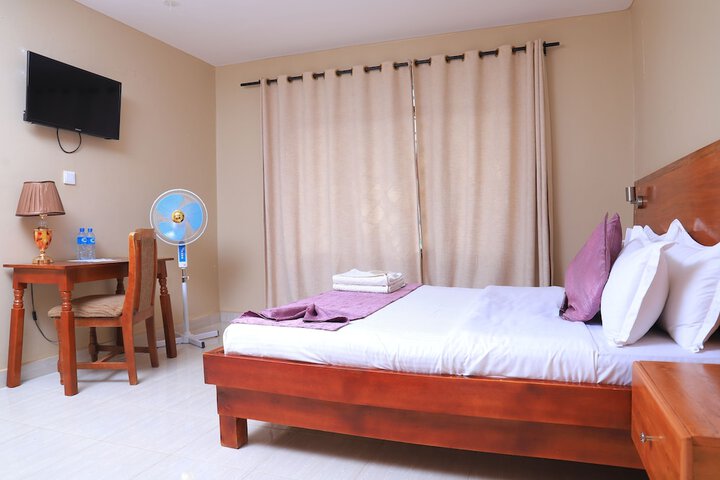 Room 19 of 52