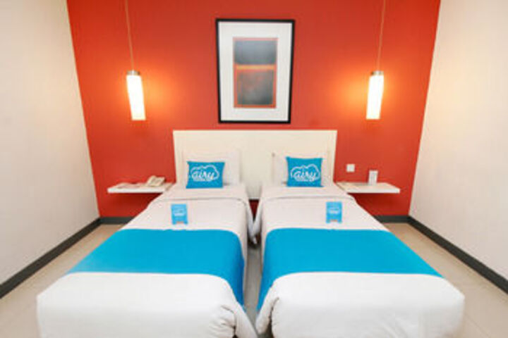 Room 11 of 23