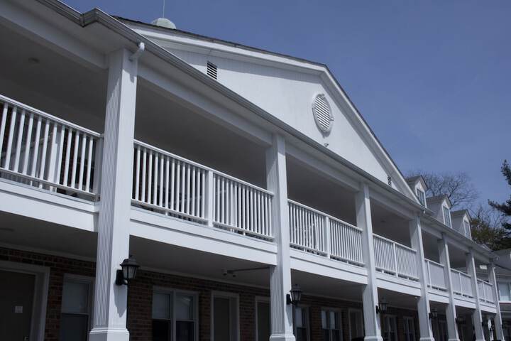 Hotel 138 of 168