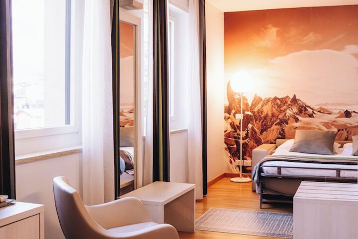 Room 21 of 81