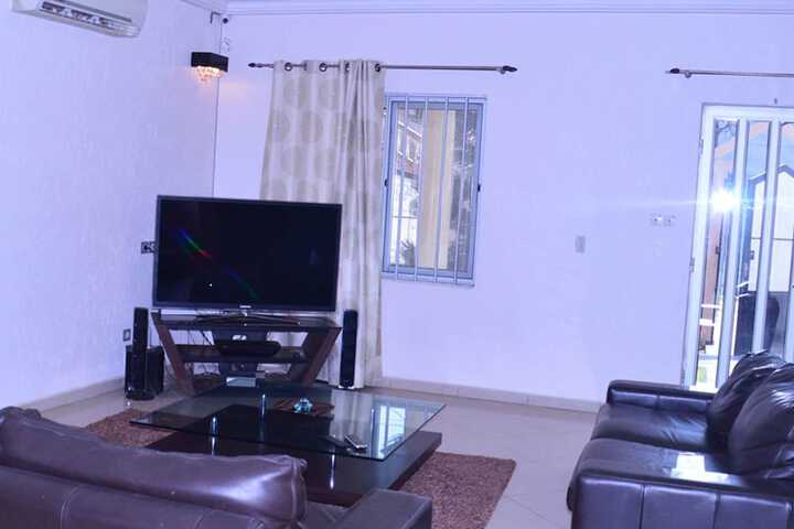 Room 32 of 78