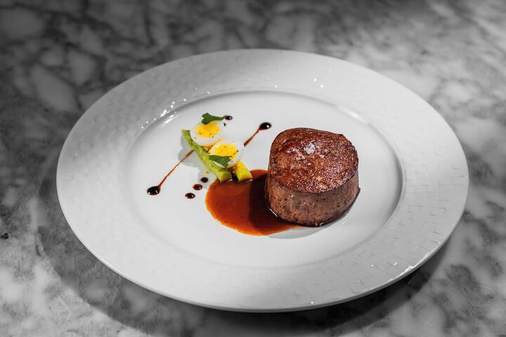 Dining 96 of 152