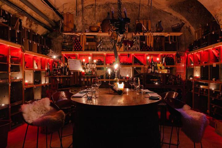 OTTS HOTEL WEINWIRTSCHAFT & BIERGARTEN WEIL AM RHEIN / BASEL - Weil am ...