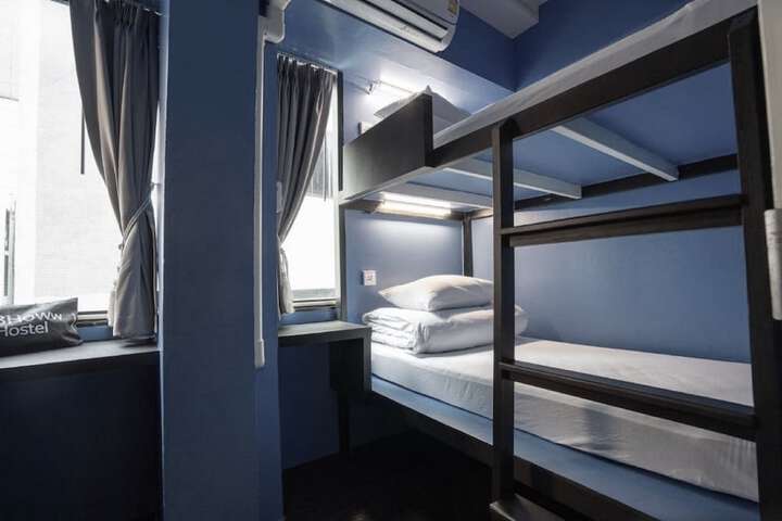 Room 22 of 60