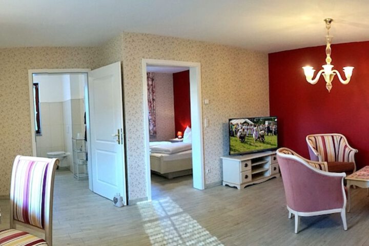 Room 19 of 30