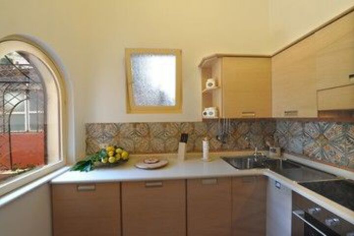 Room 15 of 20