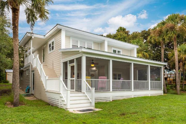 Image of 612 E Ashley - Shore Beats Work - 4 Bedrooms