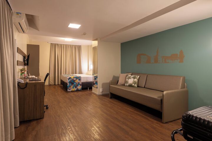 Room 63 of 162