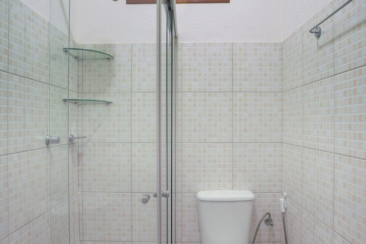 Room 7 of 13